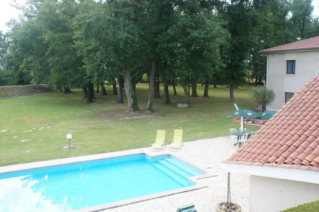 Aliotel Cazères-sur-lʼAdour Chambre photo