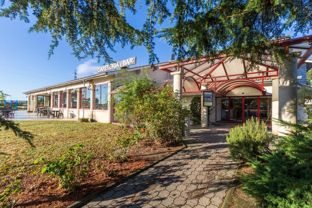 Aliotel Cazères-sur-lʼAdour Extérieur photo