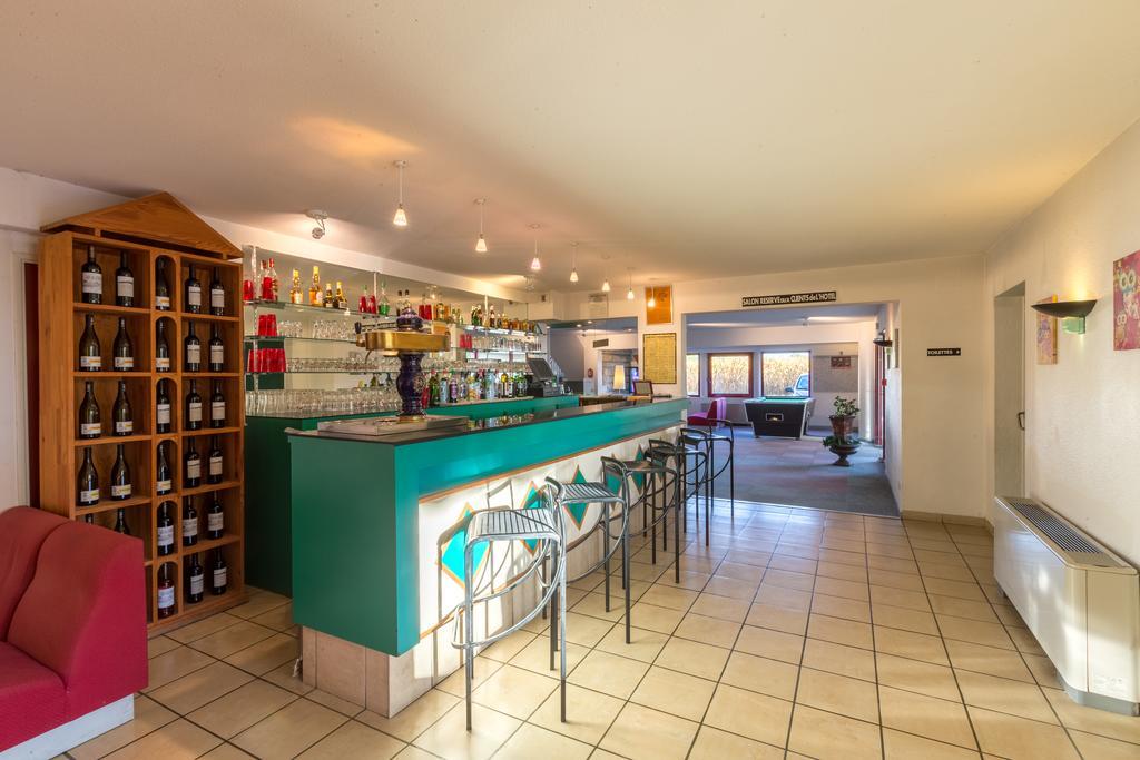Aliotel Cazères-sur-lʼAdour Extérieur photo